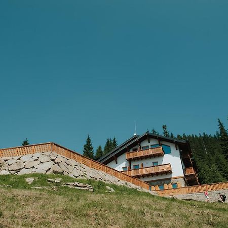 Cabana Fantanele Ceahlau Exterior photo
