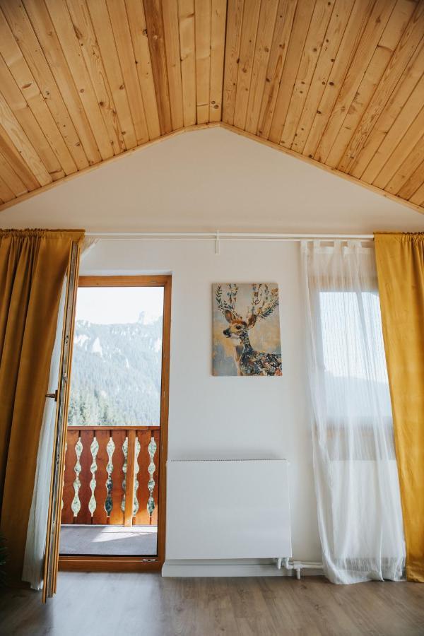 Cabana Fantanele Ceahlau Exterior photo
